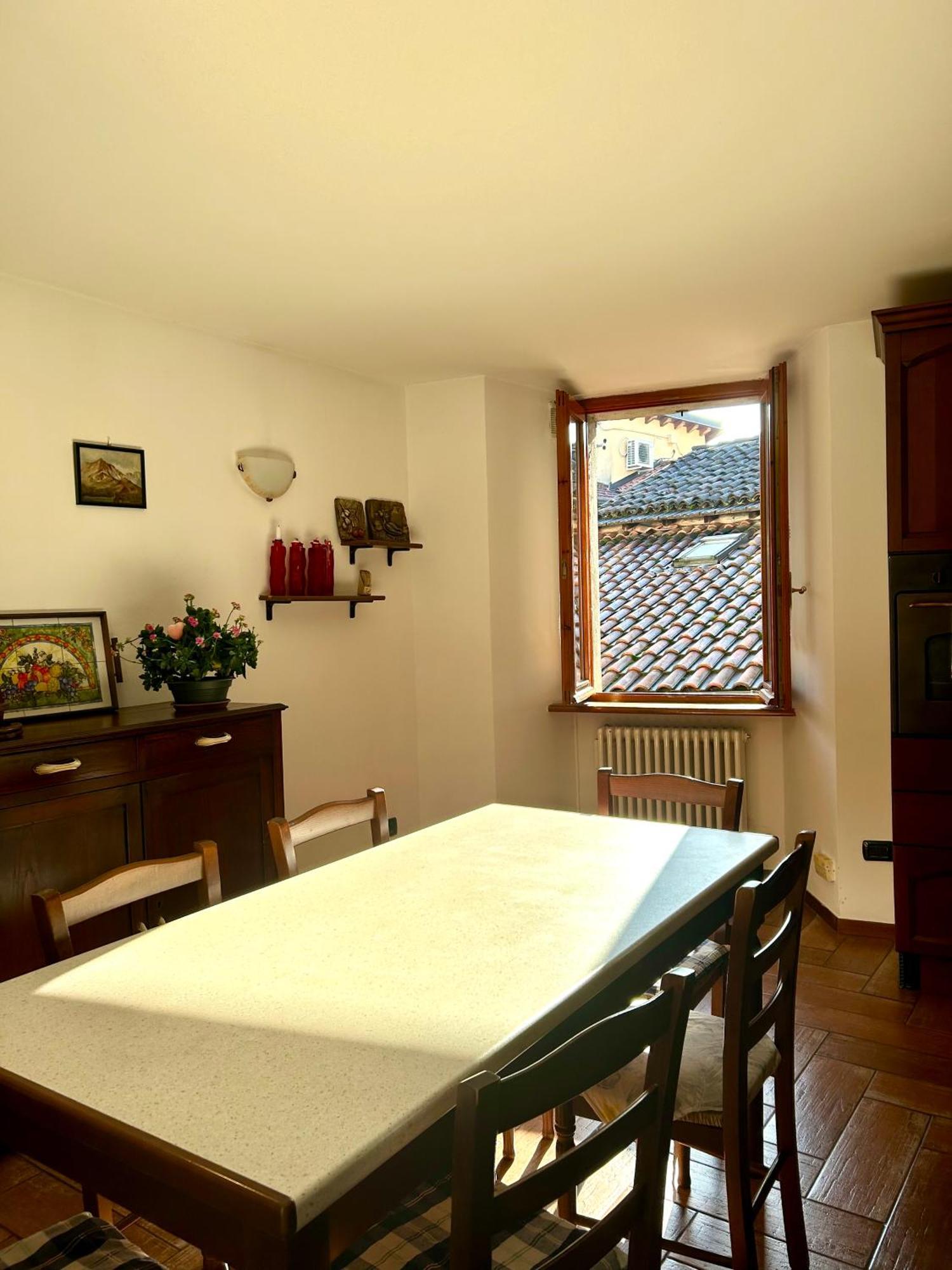 Al Civico 7 Villa Oliveto Lario Exterior photo