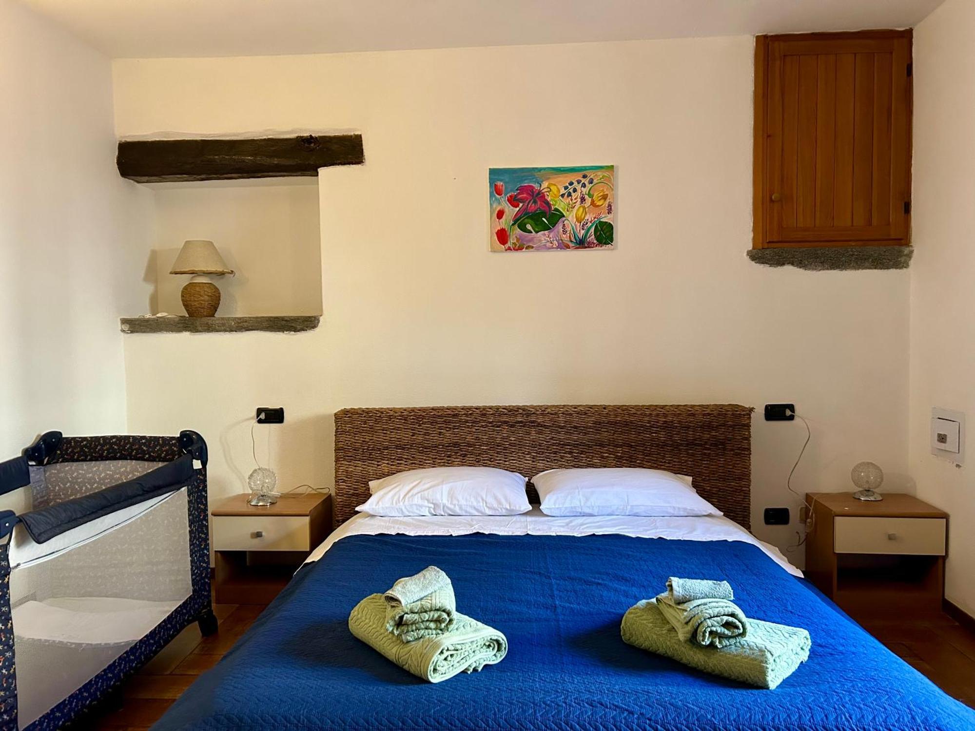 Al Civico 7 Villa Oliveto Lario Exterior photo