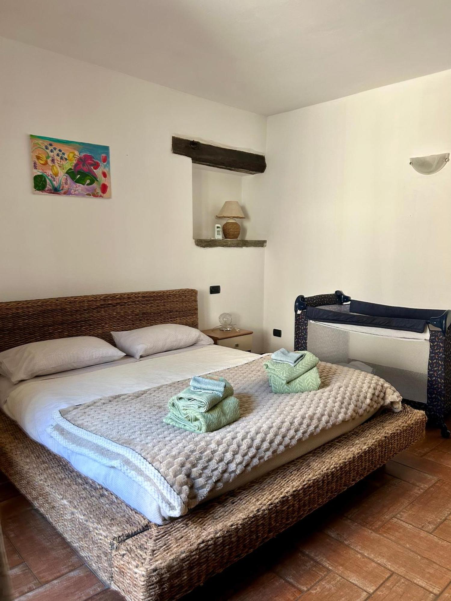 Al Civico 7 Villa Oliveto Lario Exterior photo